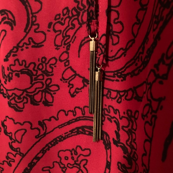 LeChateau Halter Spaghetti strap top - M - Picture 13 of 14